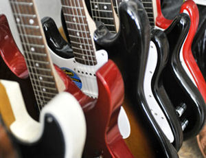 Über Rall Guitars & Tools